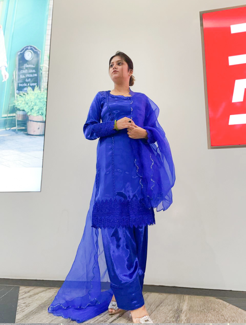 Mehrunnisa Farshi Shalwar Royal blue 3 pc Set – Ready Stitched